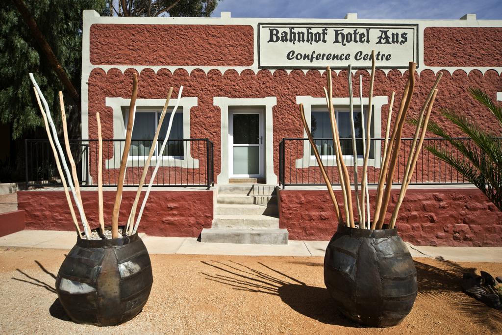 Bahnhof Hotel Aus Eksteriør billede