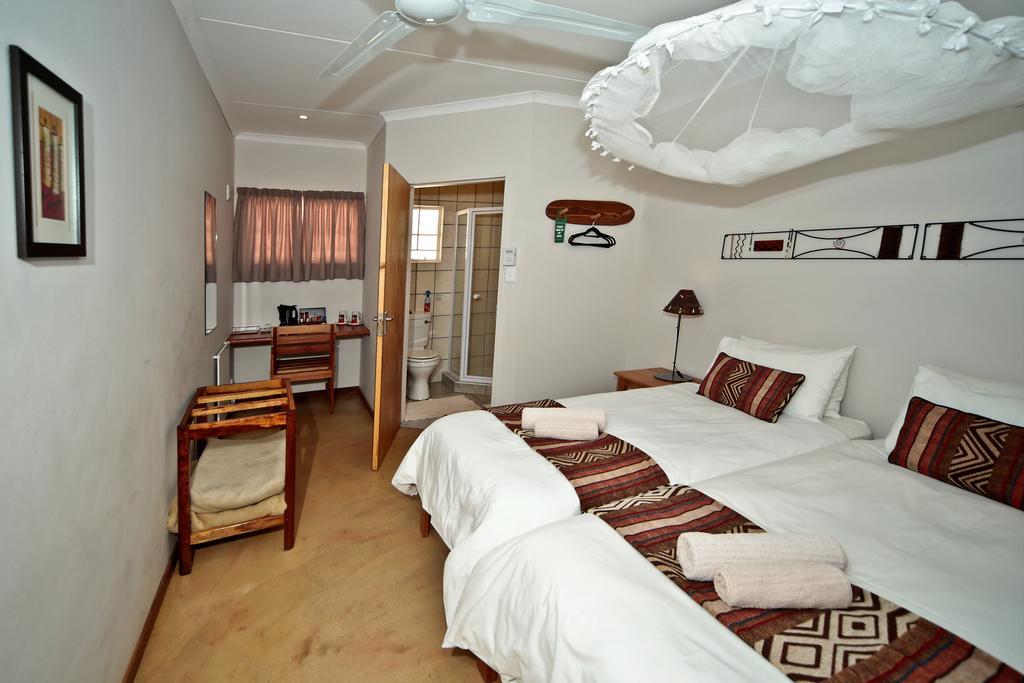 Bahnhof Hotel Aus Eksteriør billede