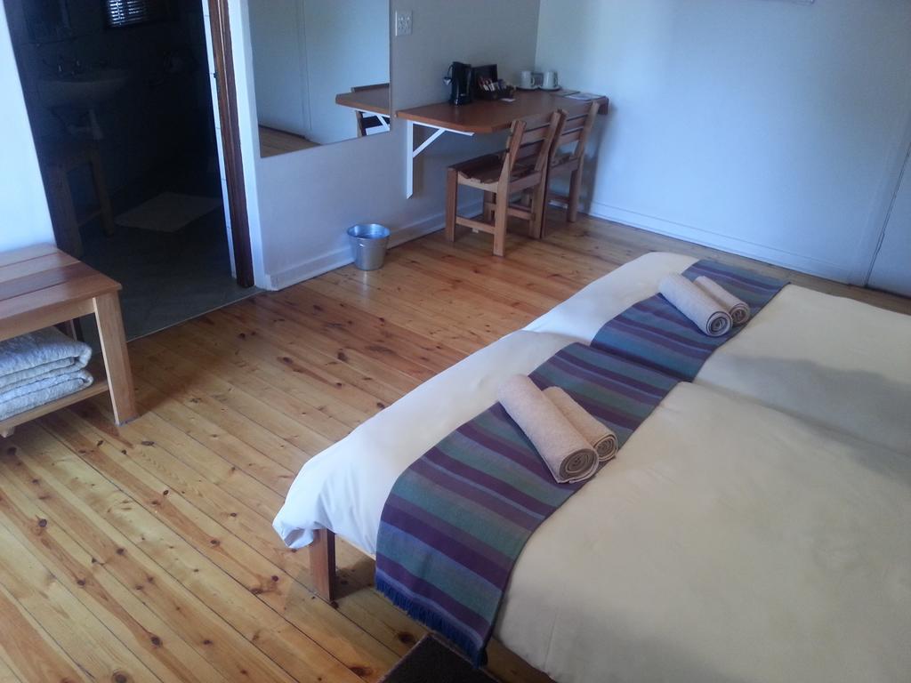 Bahnhof Hotel Aus Eksteriør billede